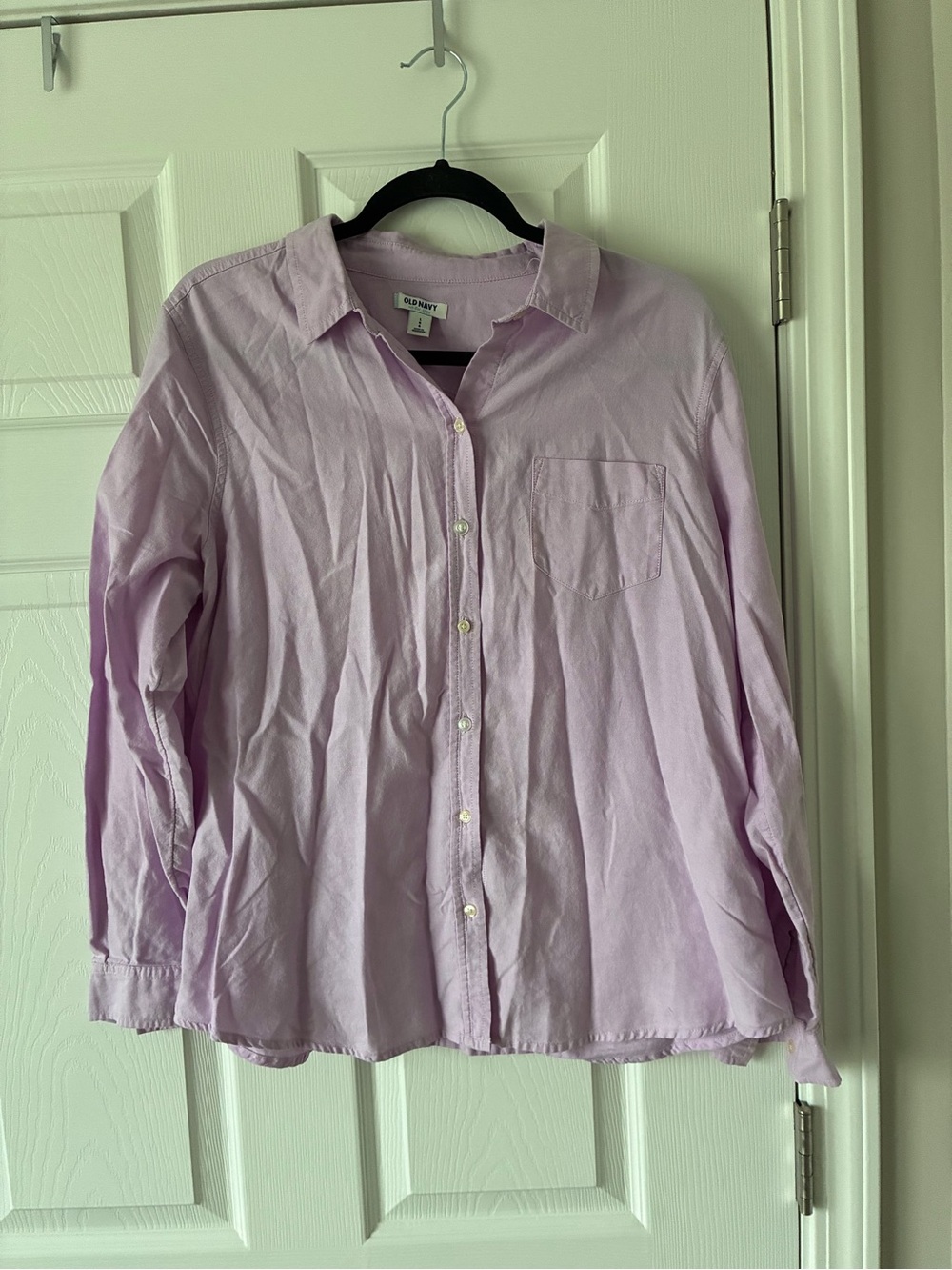 Old Navy Lavender Women’s Button-Down Shirt